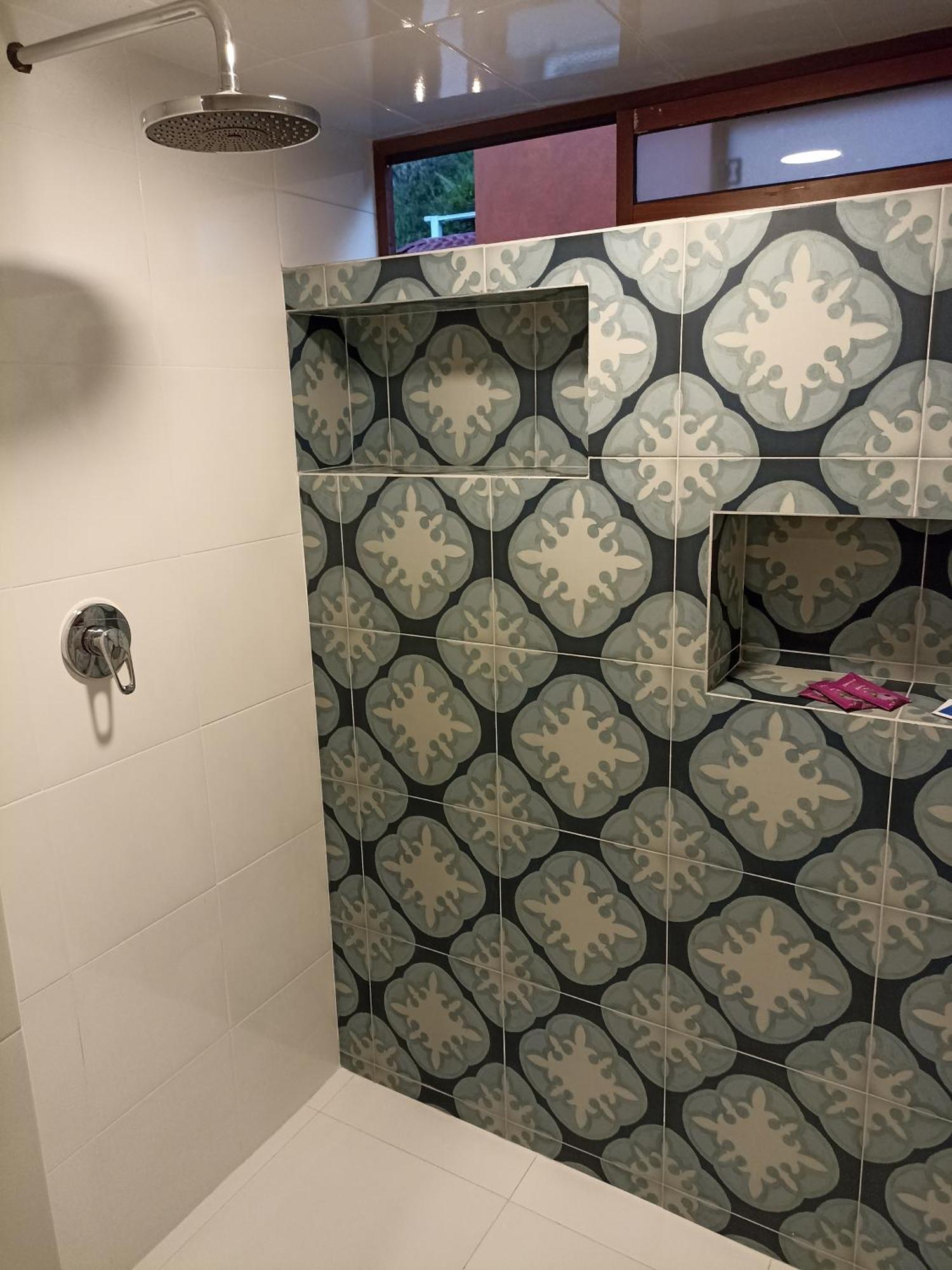 Posada J Баньос Номер фото